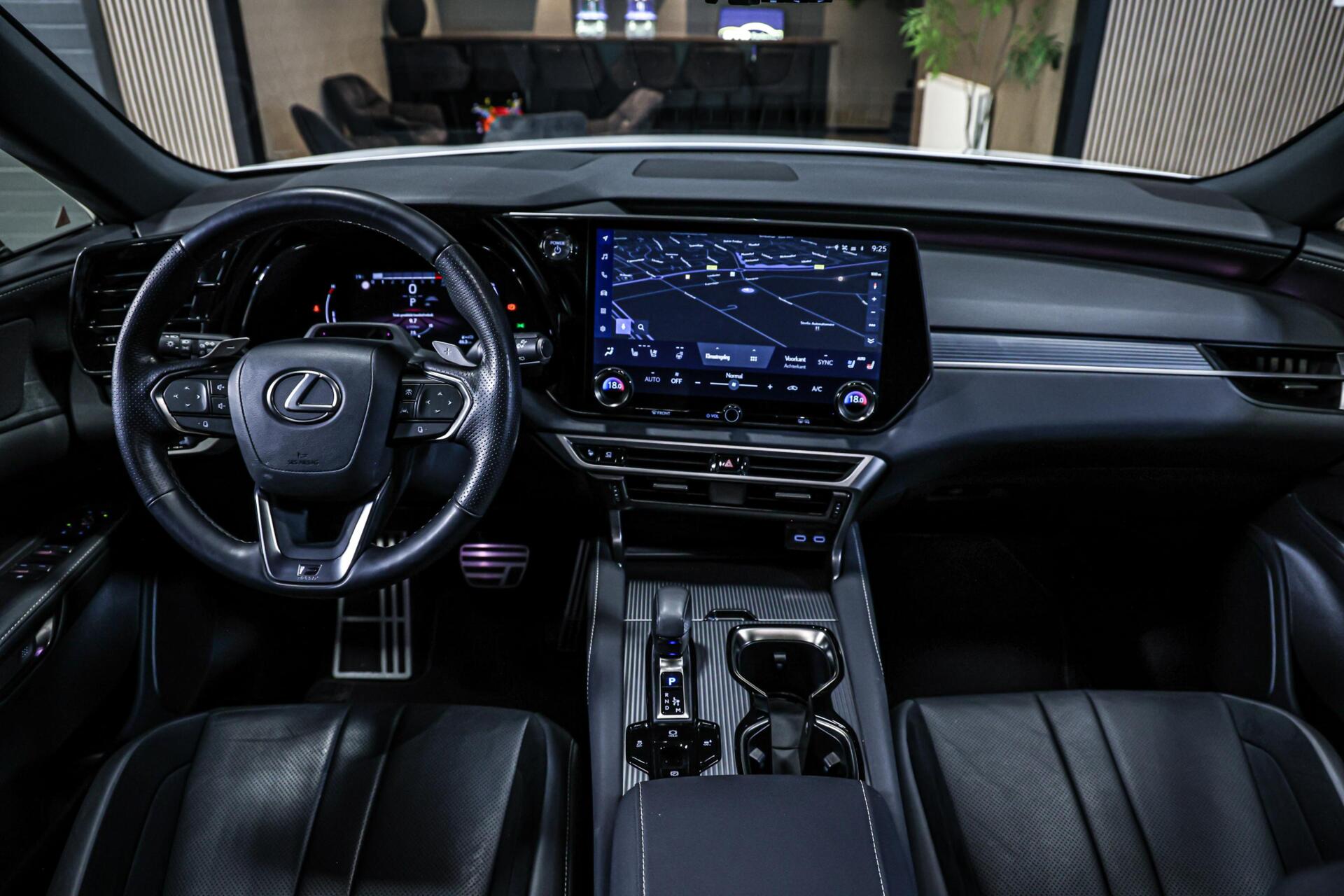 Foto van Lexus Lexus Rx500h