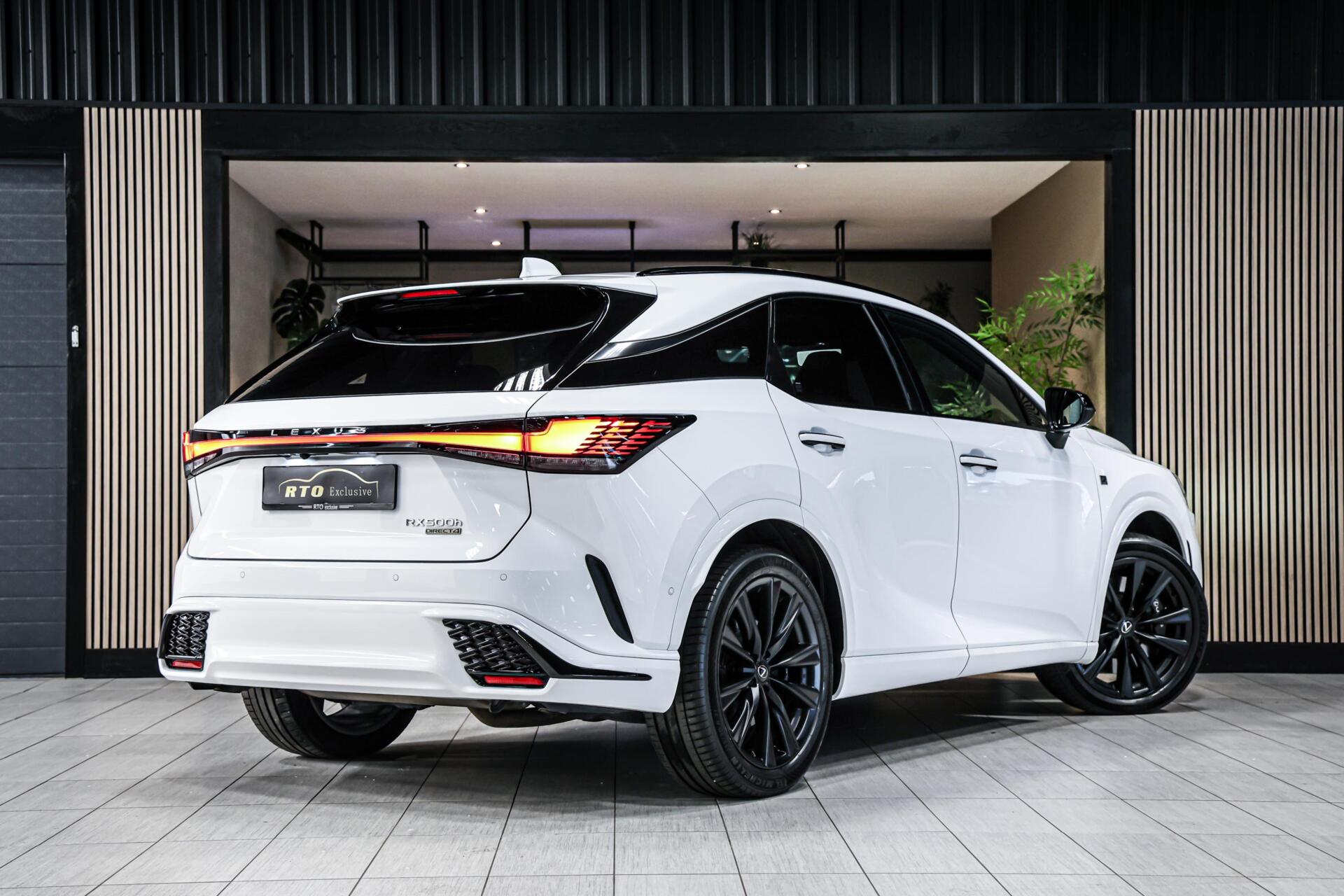 Foto van Lexus Lexus Rx500h