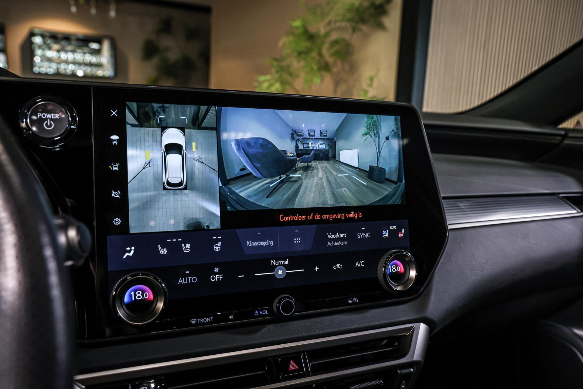 Foto van Lexus Lexus Rx500h