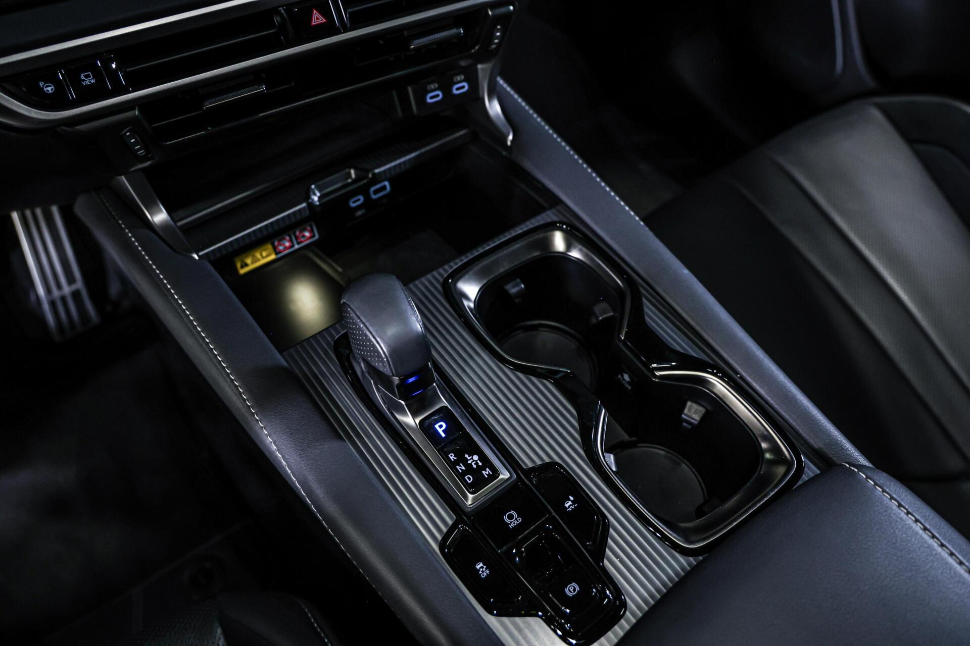 Foto van Lexus Lexus Rx500h