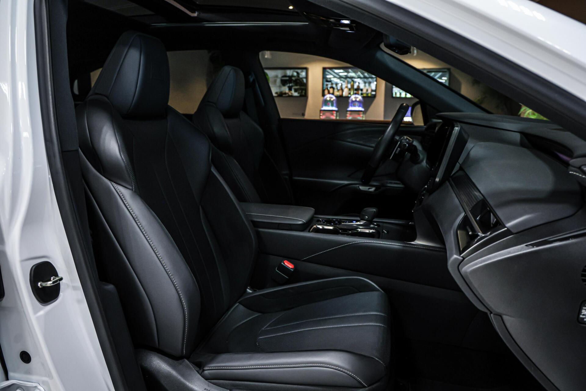 Foto van Lexus Lexus Rx500h