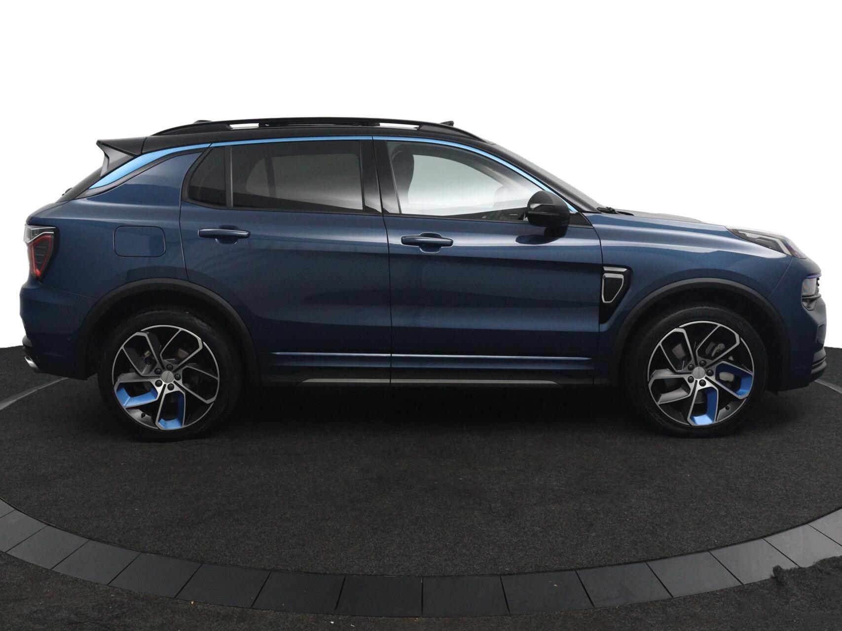 Foto van Lynk&co LYNK & Co 01