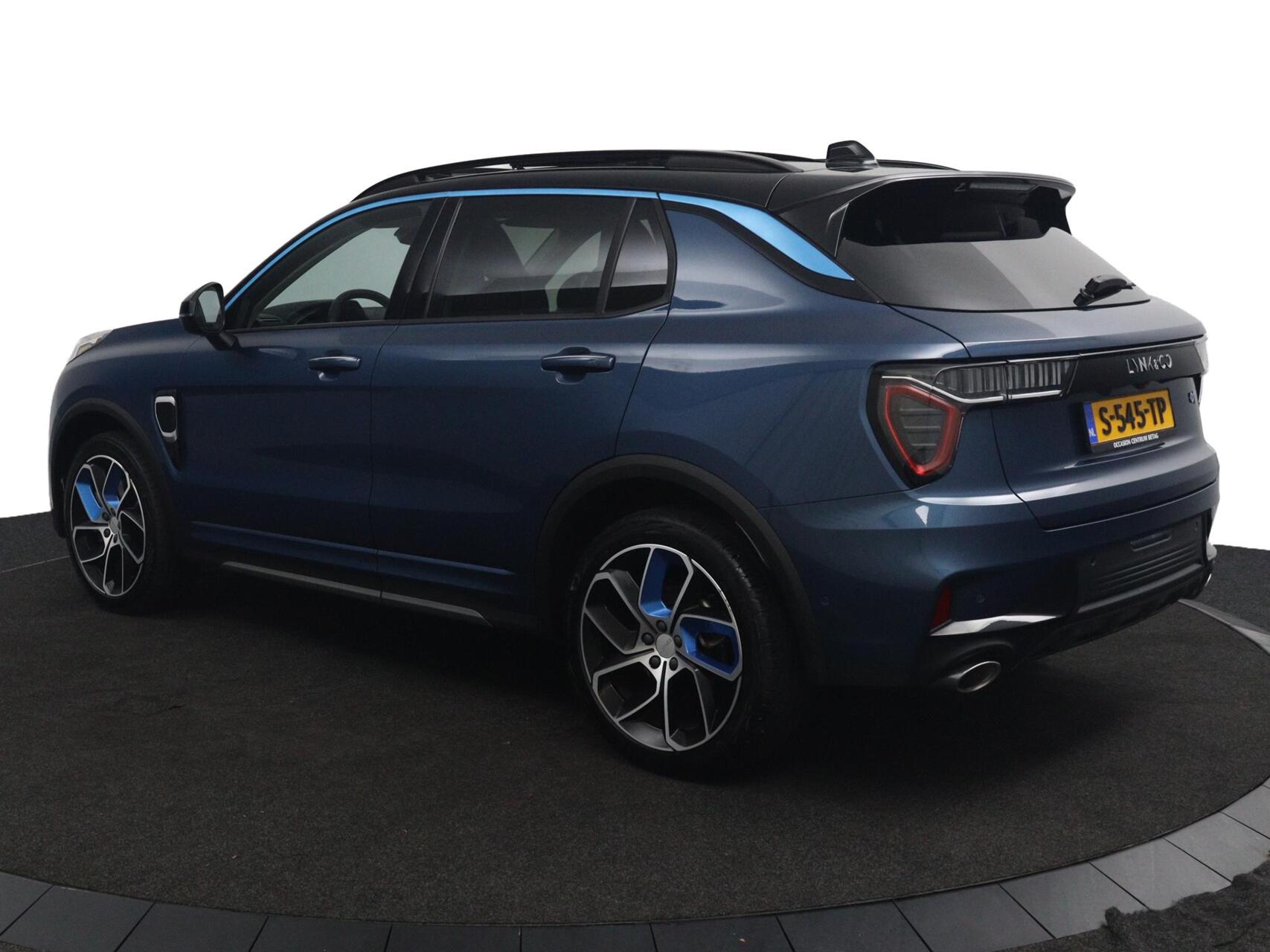 Foto van Lynk&co LYNK & Co 01