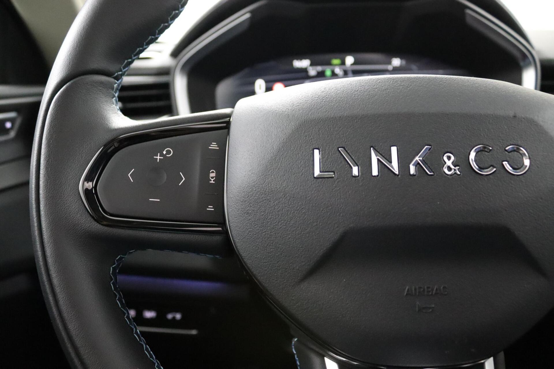 Foto van Lynk&co LYNK & Co 01