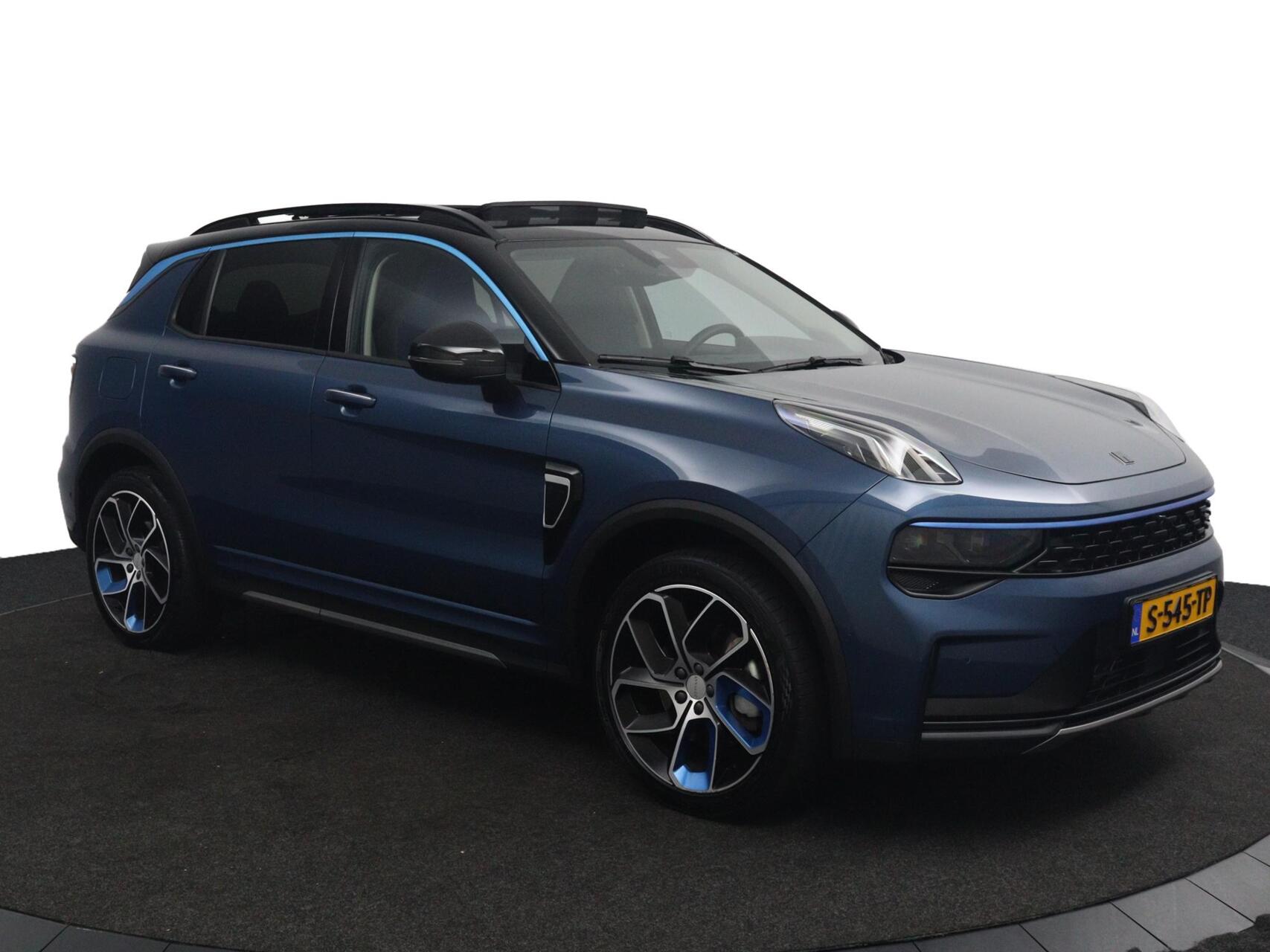 Foto van Lynk&co LYNK & Co 01