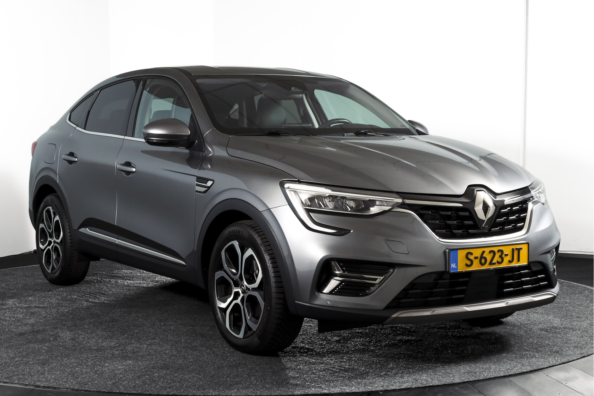 Foto van Renault Arkana E-tech