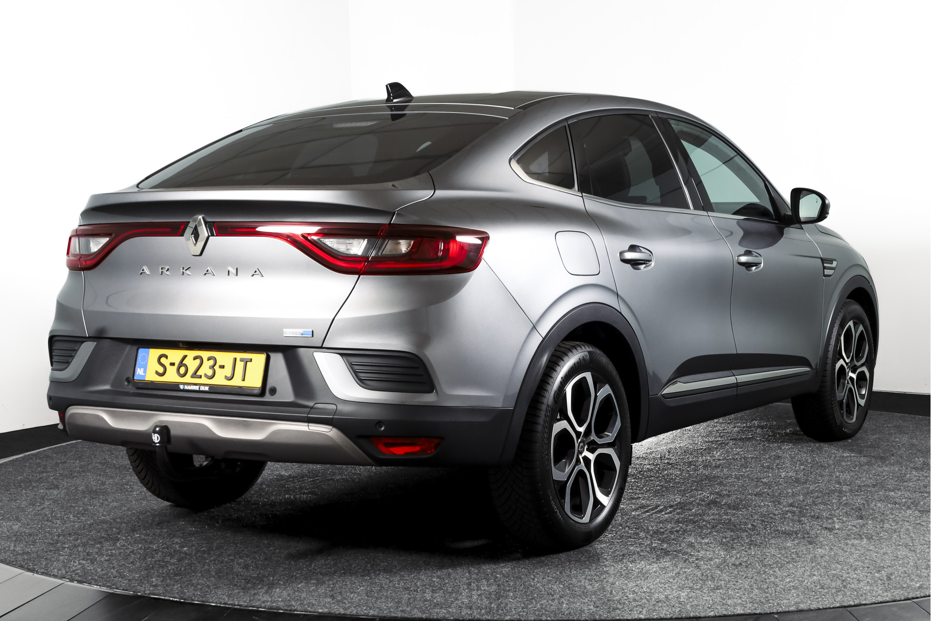 Foto van Renault Arkana E-tech
