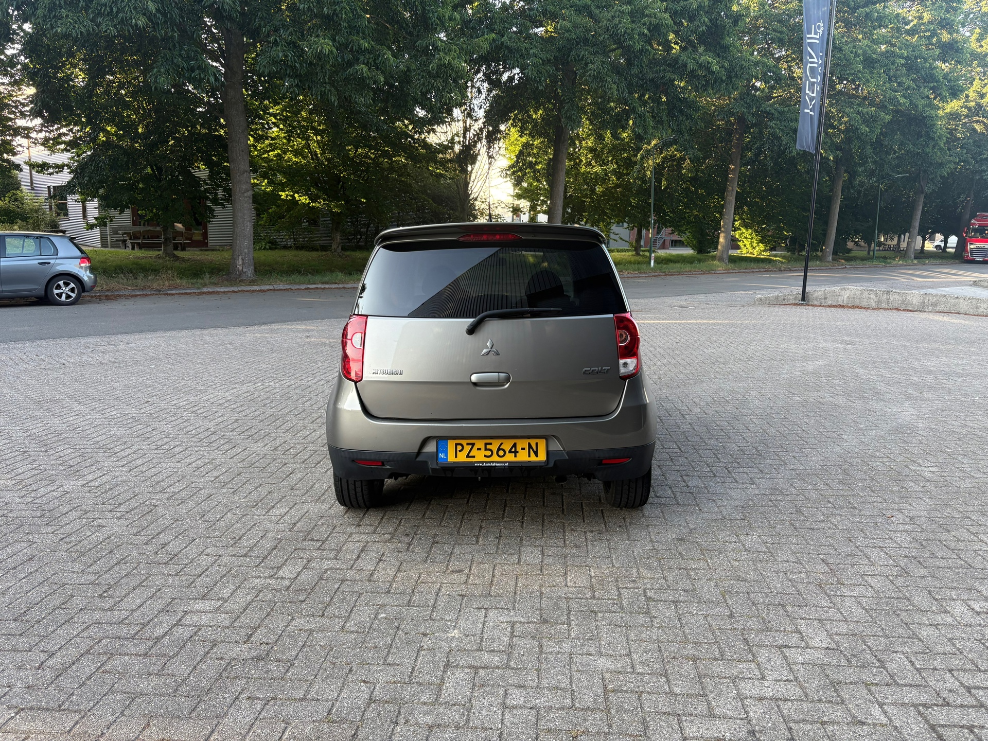 Foto van Mitsubishi Colt