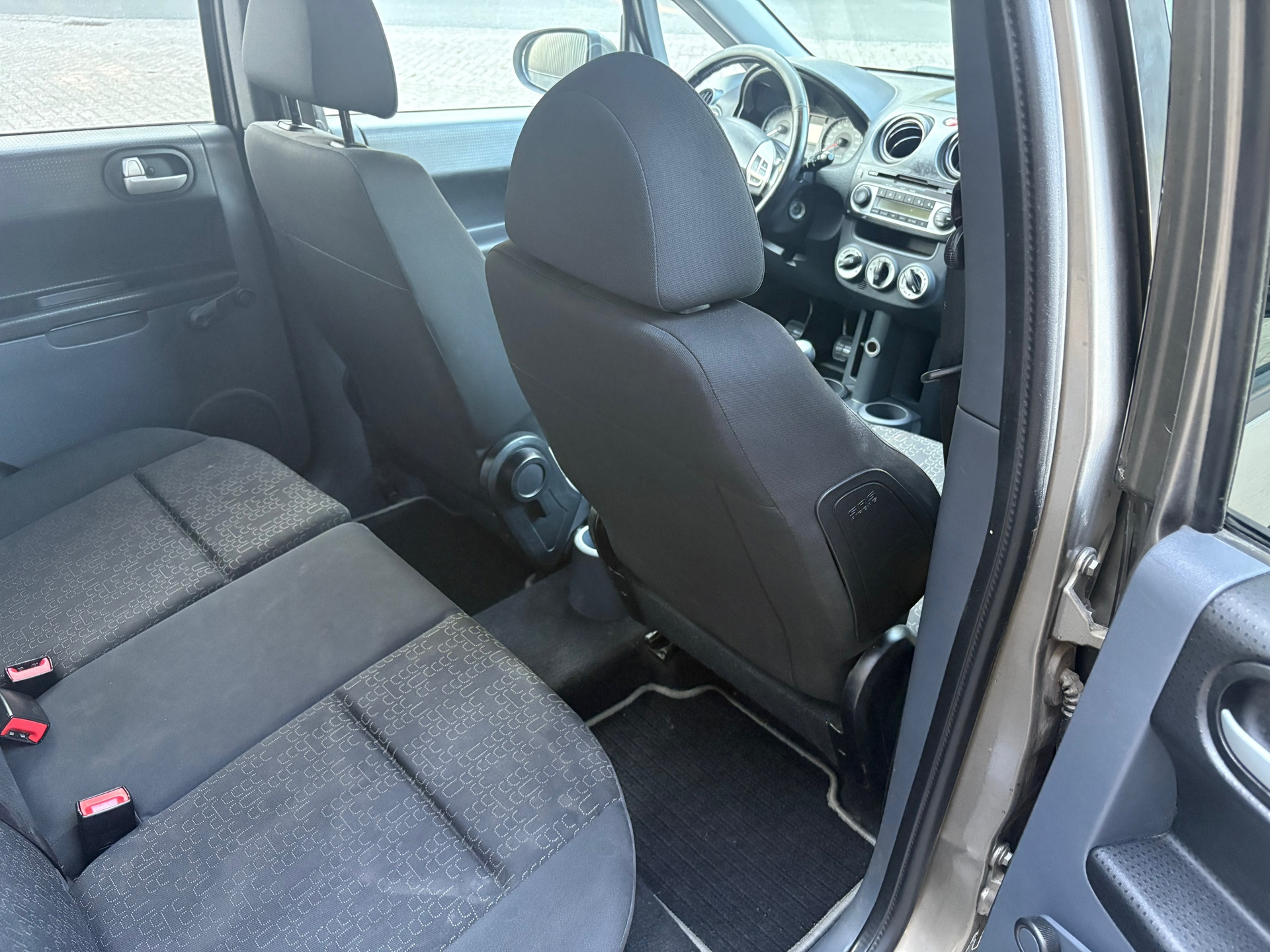 Foto van Mitsubishi Colt