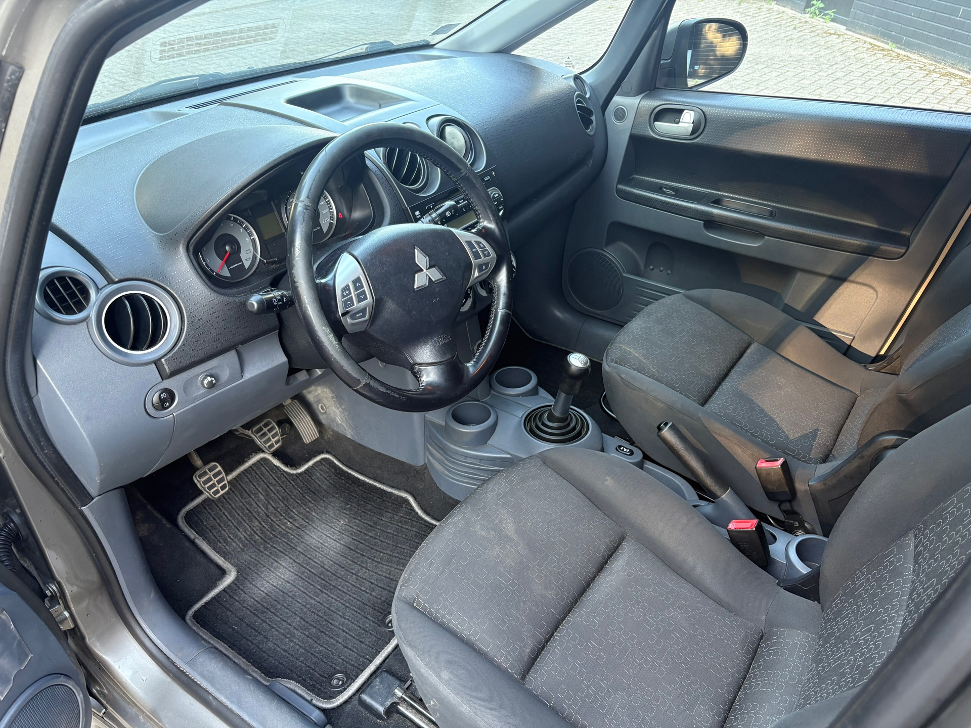 Foto van Mitsubishi Colt
