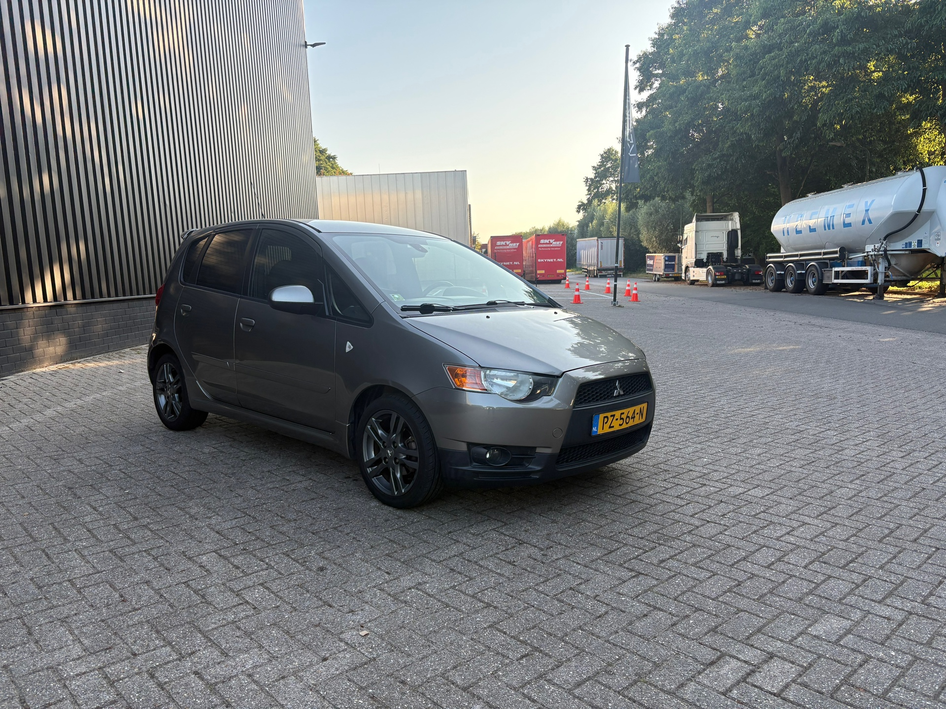 Foto van Mitsubishi Colt