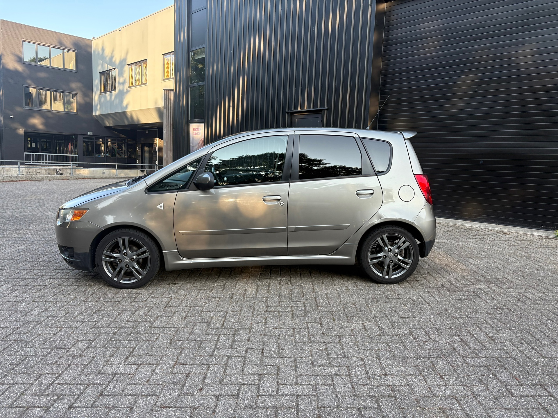 Foto van Mitsubishi Colt