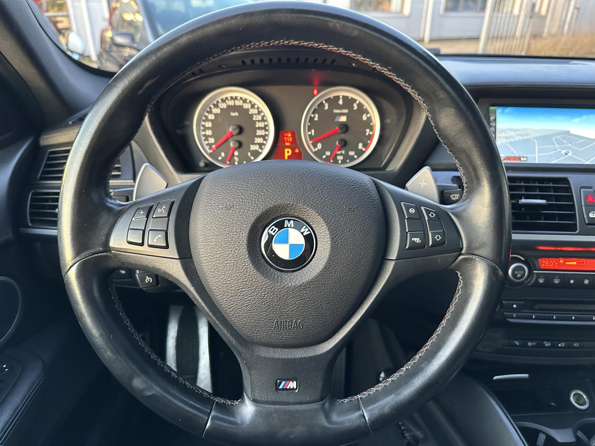 Foto van BMW X6 M