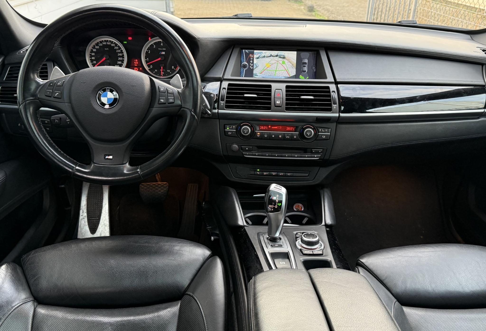 Foto van BMW X6 M