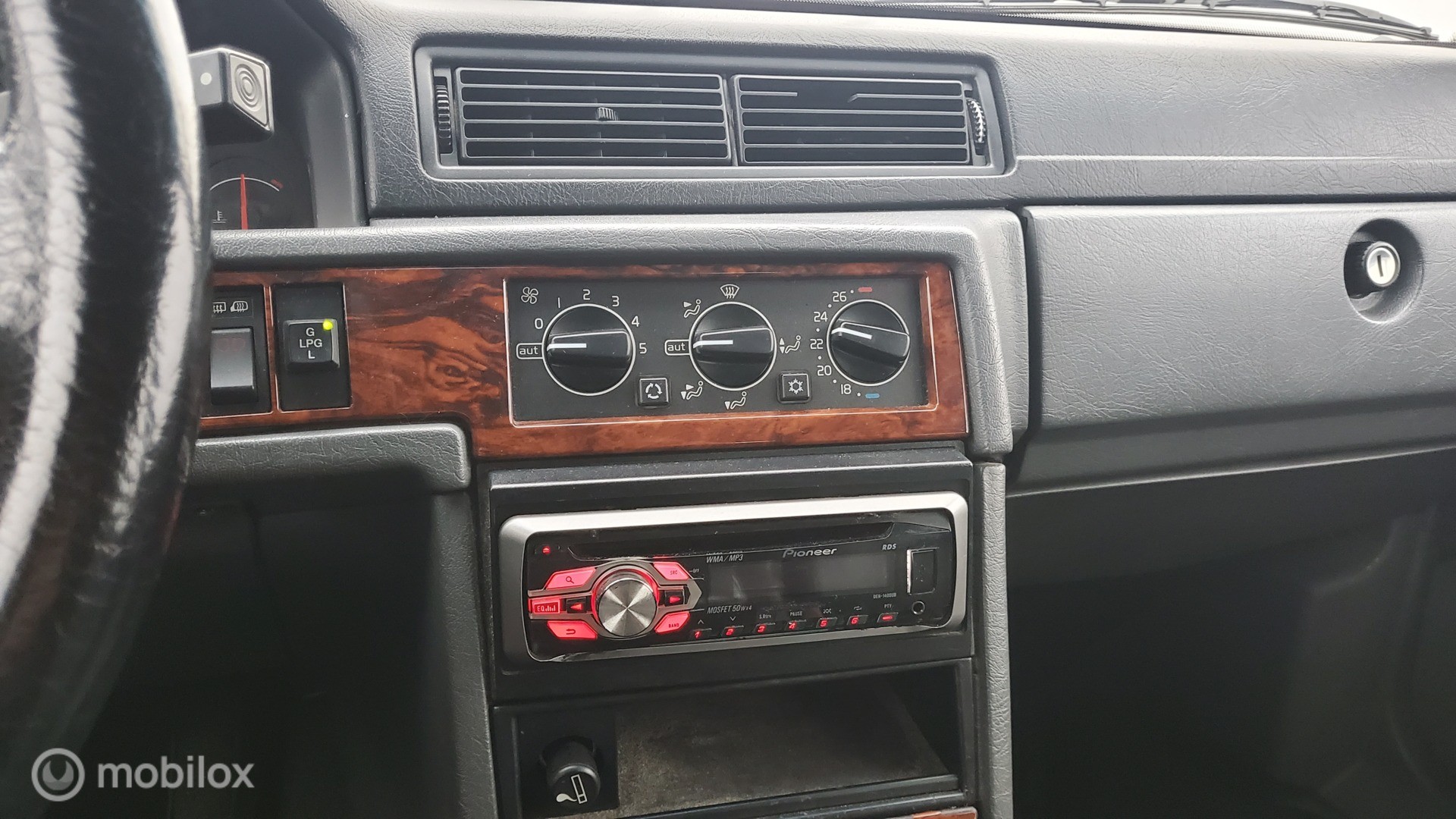 Foto van Volvo 940