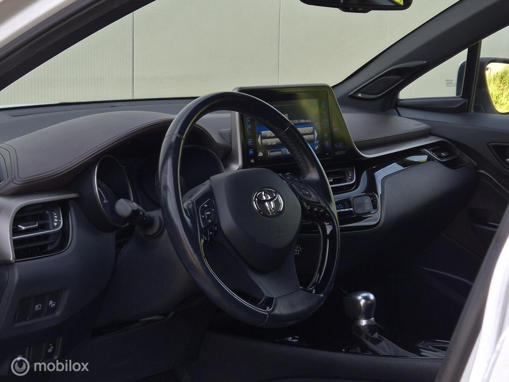 Foto van Toyota Toyota C-hr