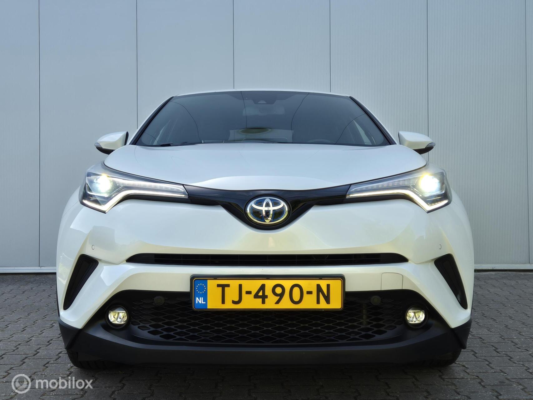 Foto van Toyota Toyota C-hr