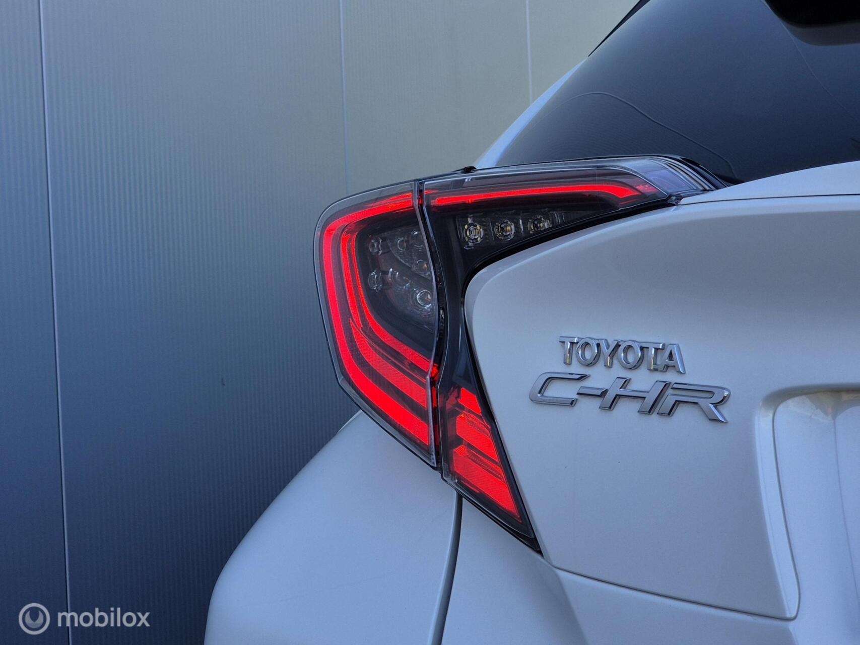 Foto van Toyota Toyota C-hr
