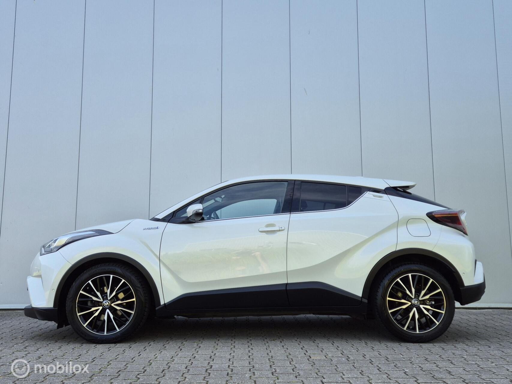 Foto van Toyota Toyota C-hr