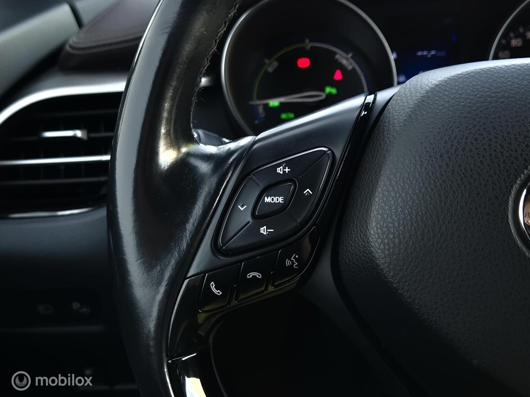 Foto van Toyota Toyota C-hr