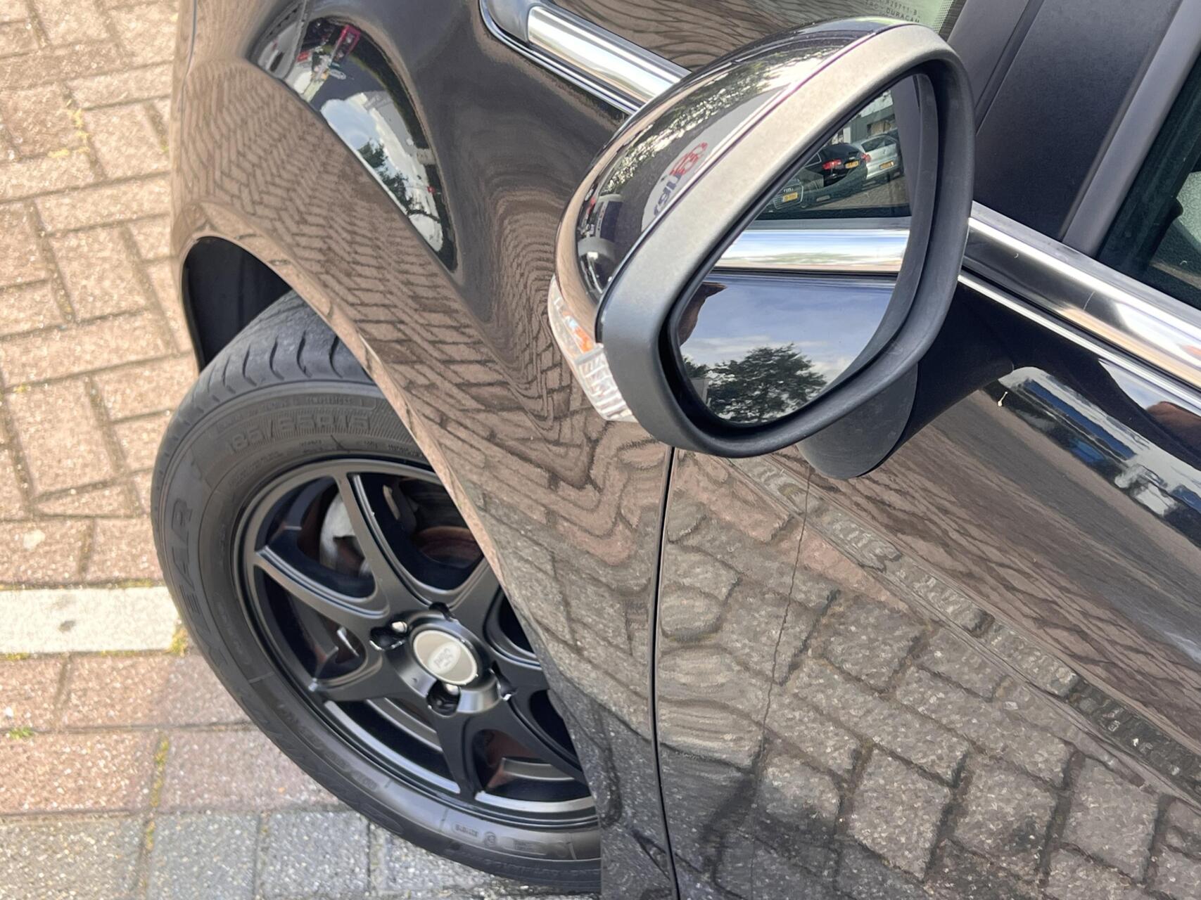 Foto van Ford B-max