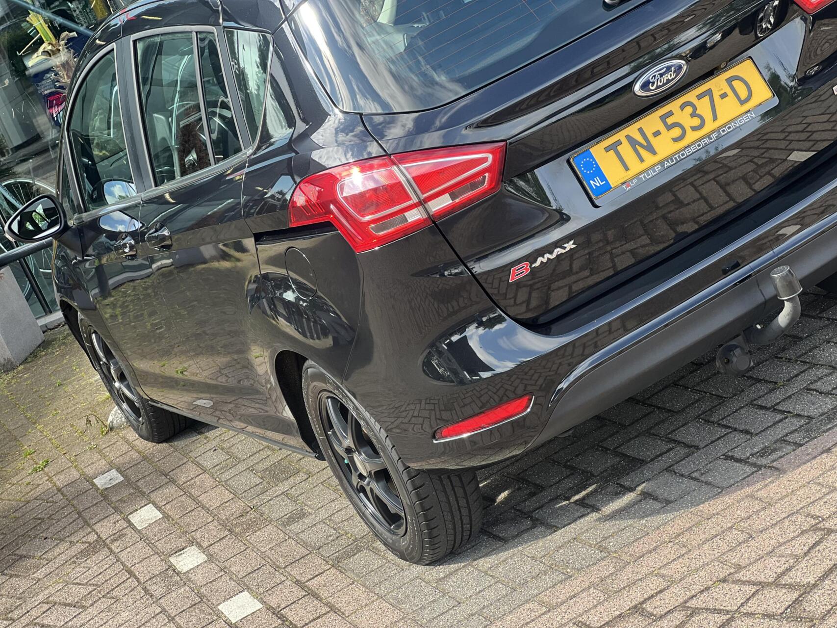 Foto van Ford B-max