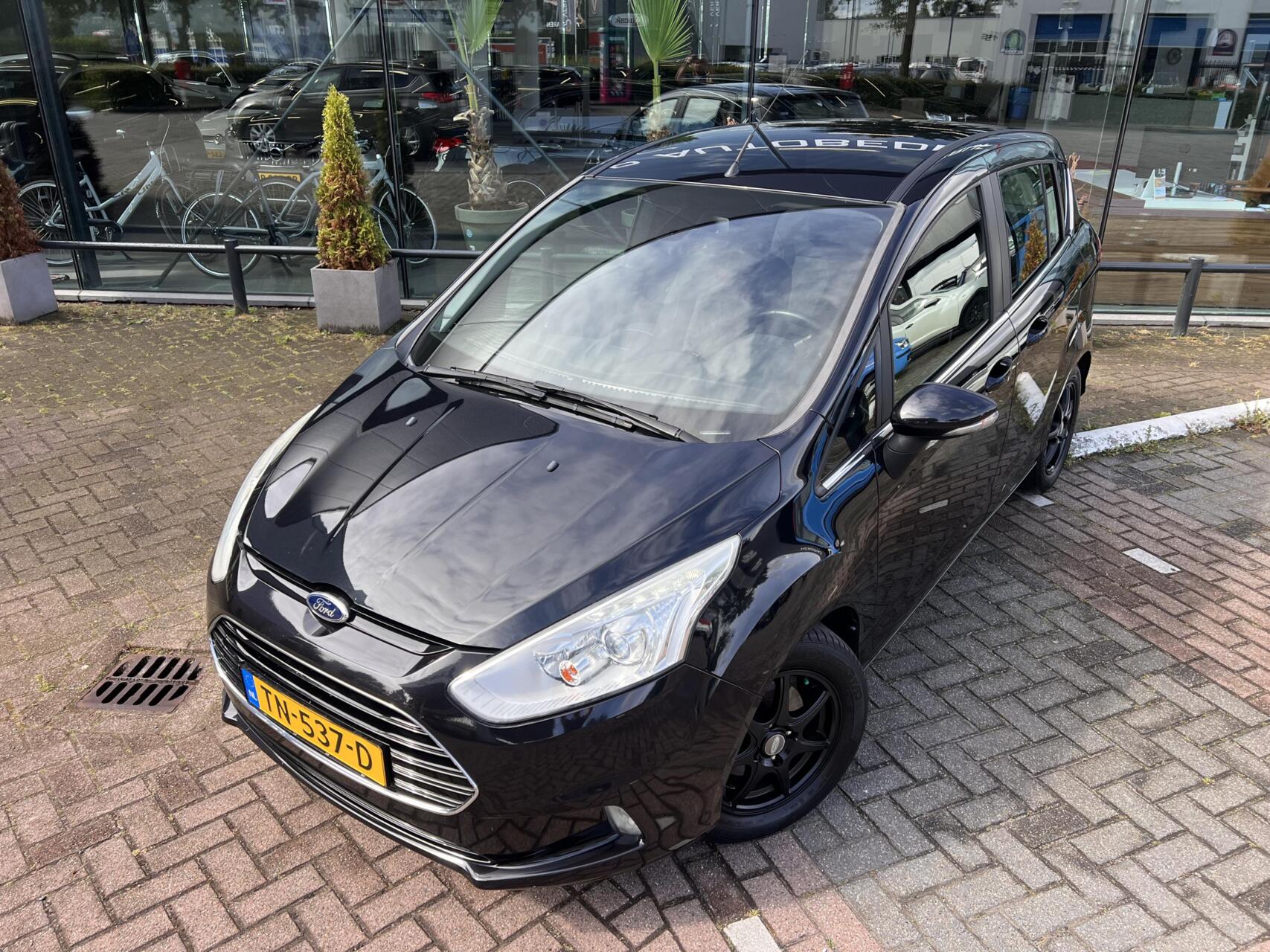 Foto van Ford B-max