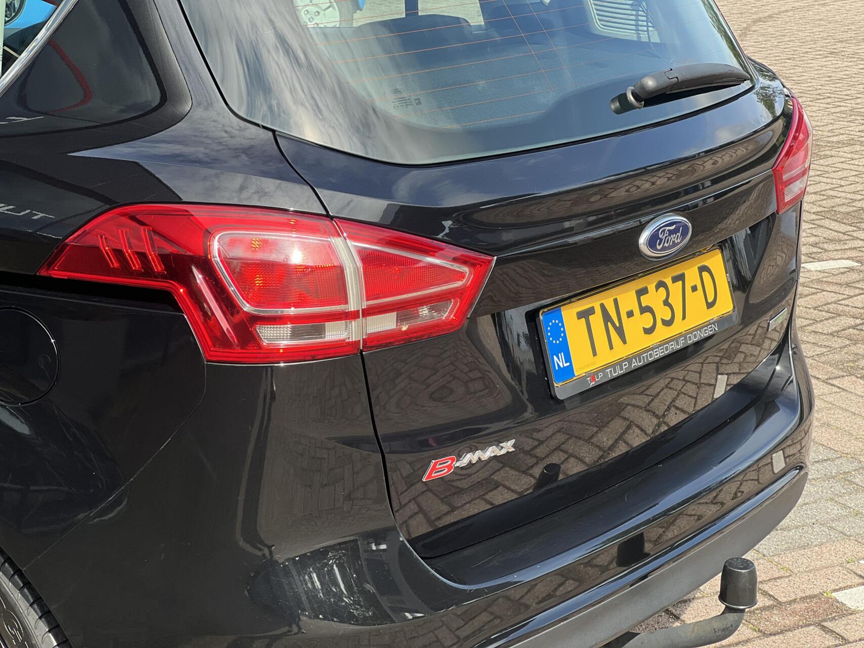 Foto van Ford B-max