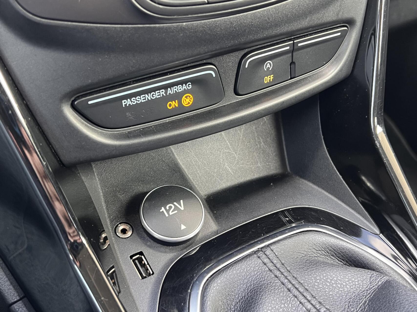 Foto van Ford B-max