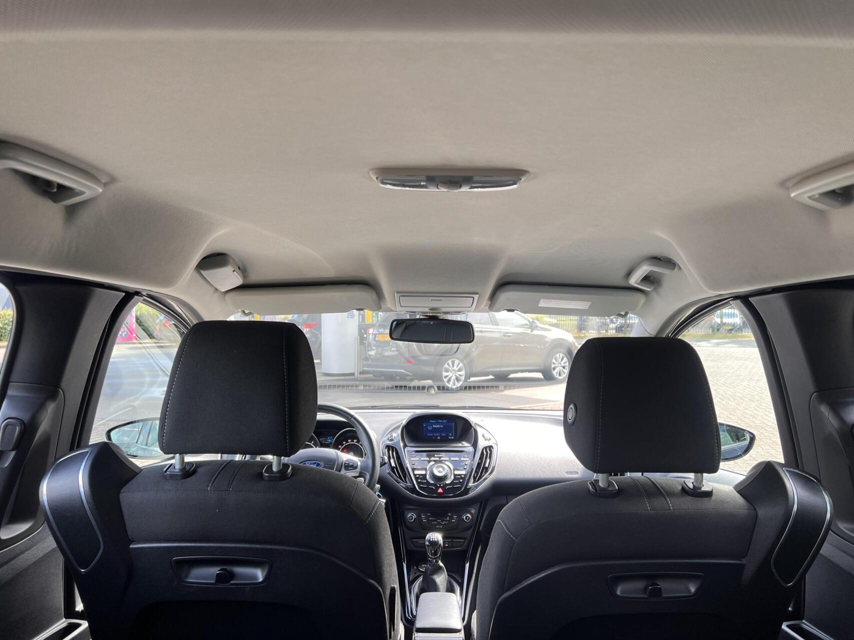 Foto van Ford B-max