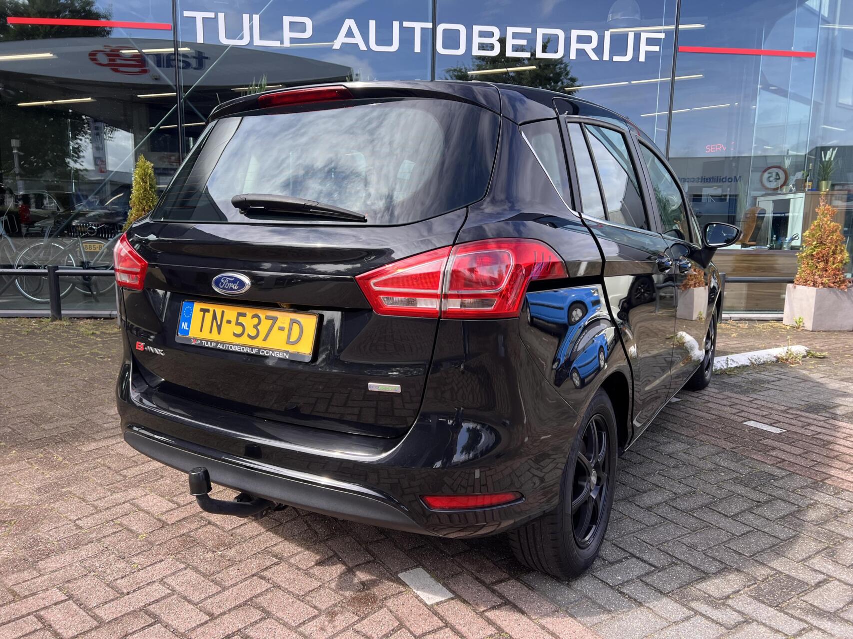 Foto van Ford B-max