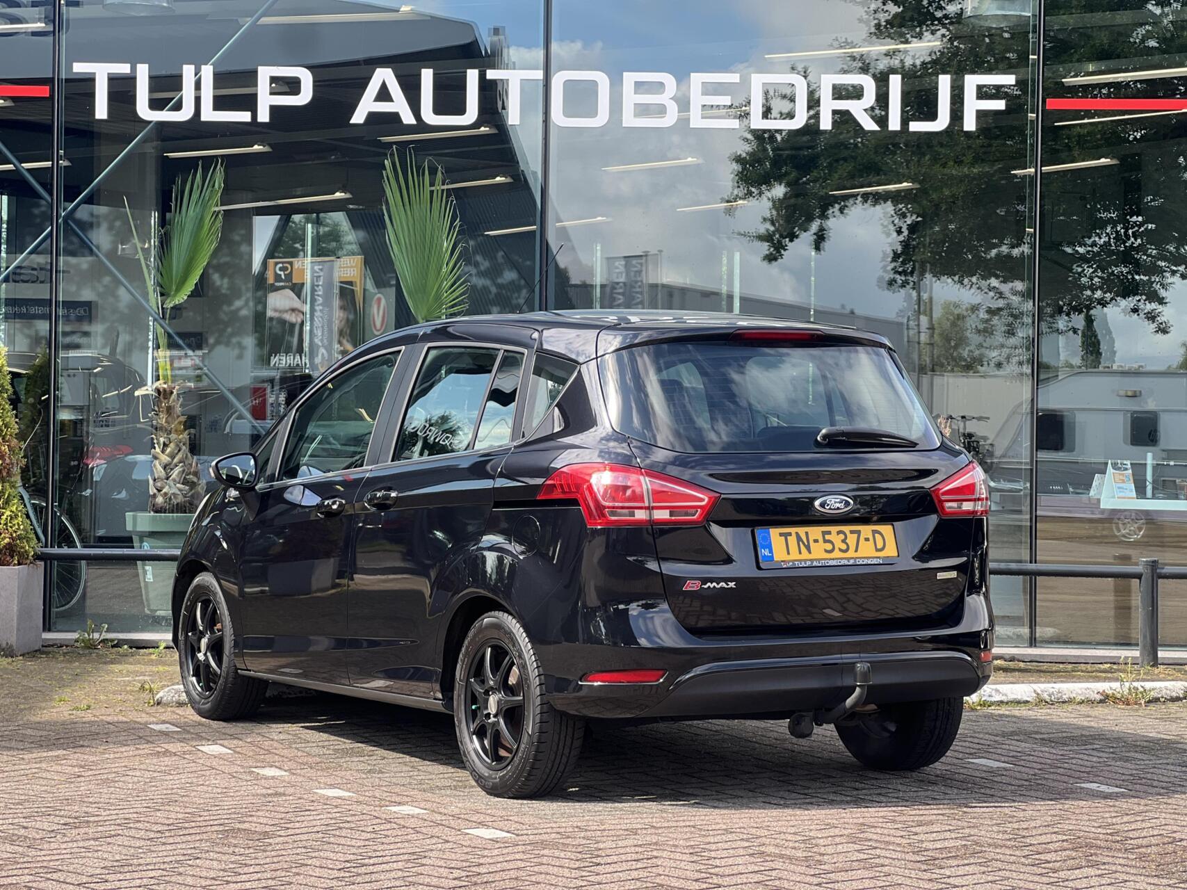 Foto van Ford B-max