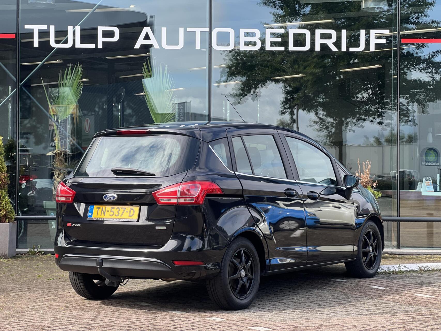 Foto van Ford B-max