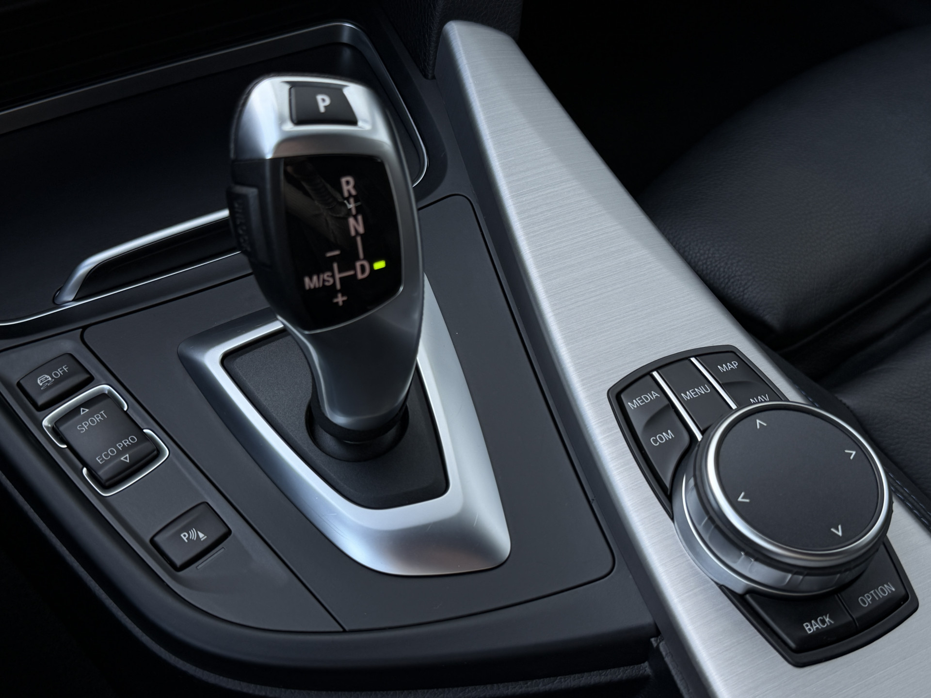 Foto van BMW 318i