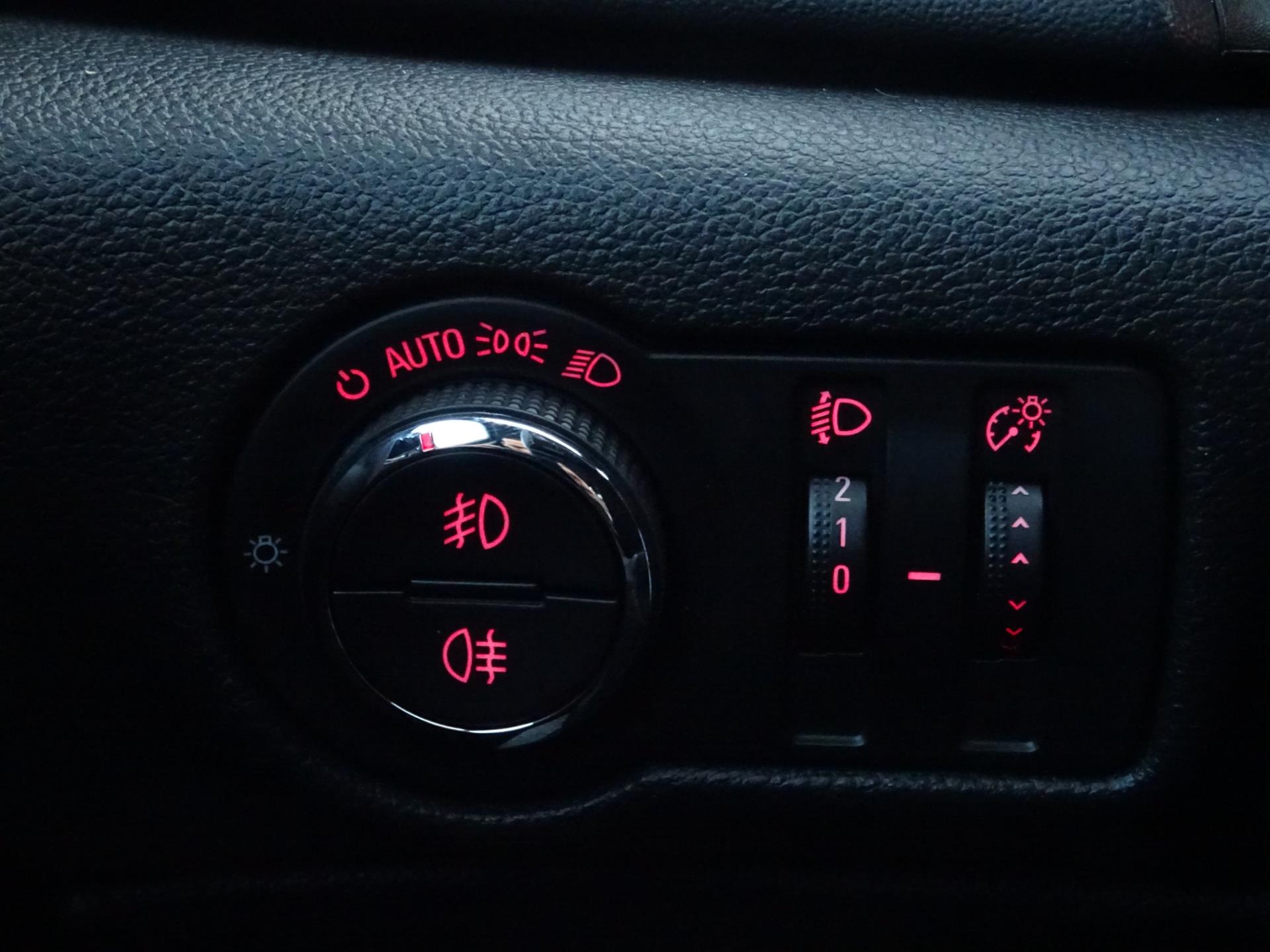 Foto van Opel Astra Sports Tourer