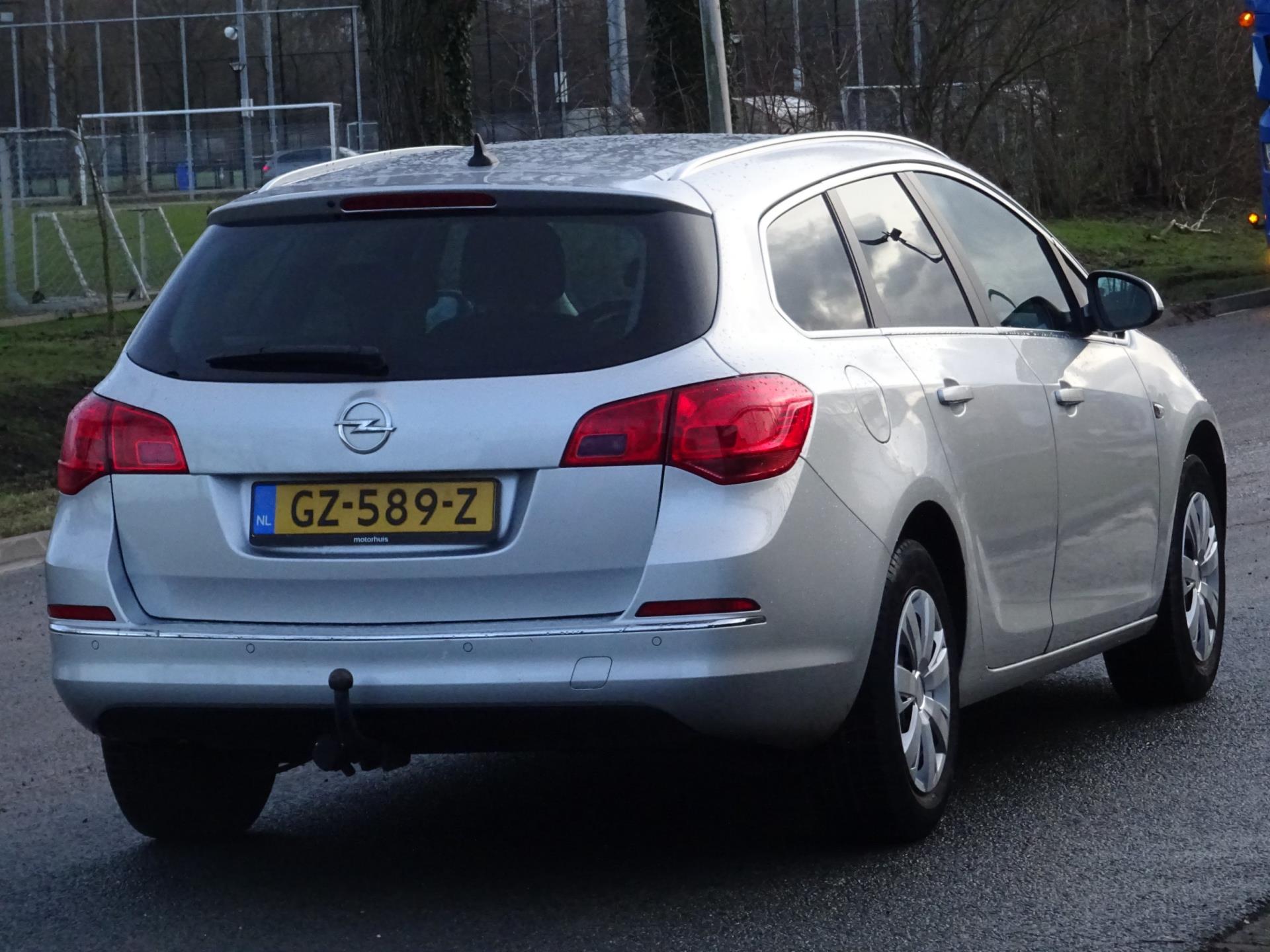 Foto van Opel Astra Sports Tourer