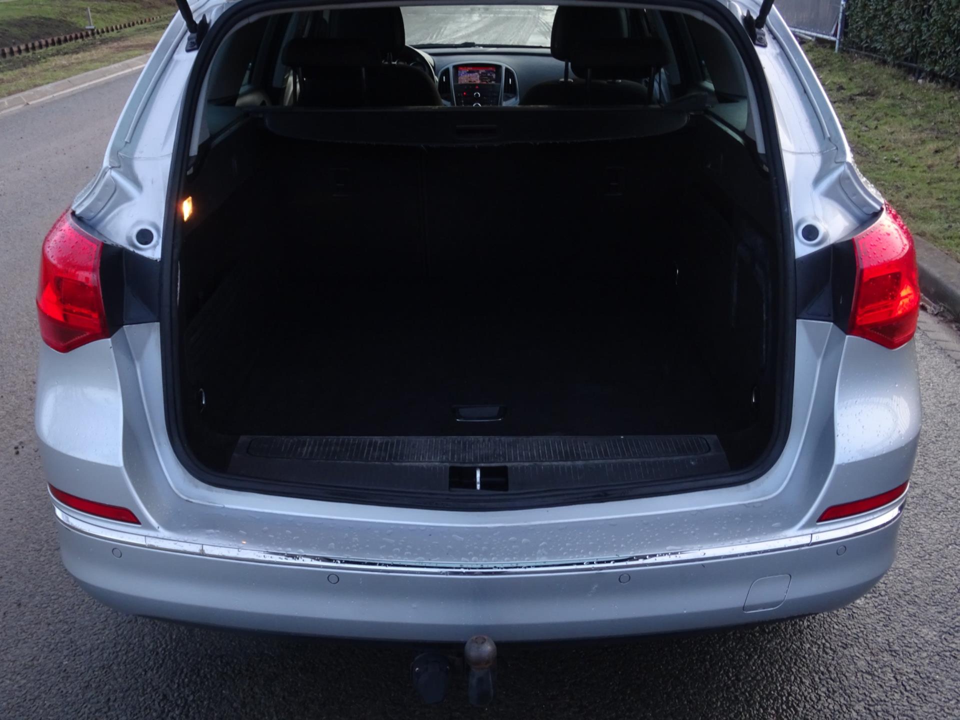 Foto van Opel Astra Sports Tourer