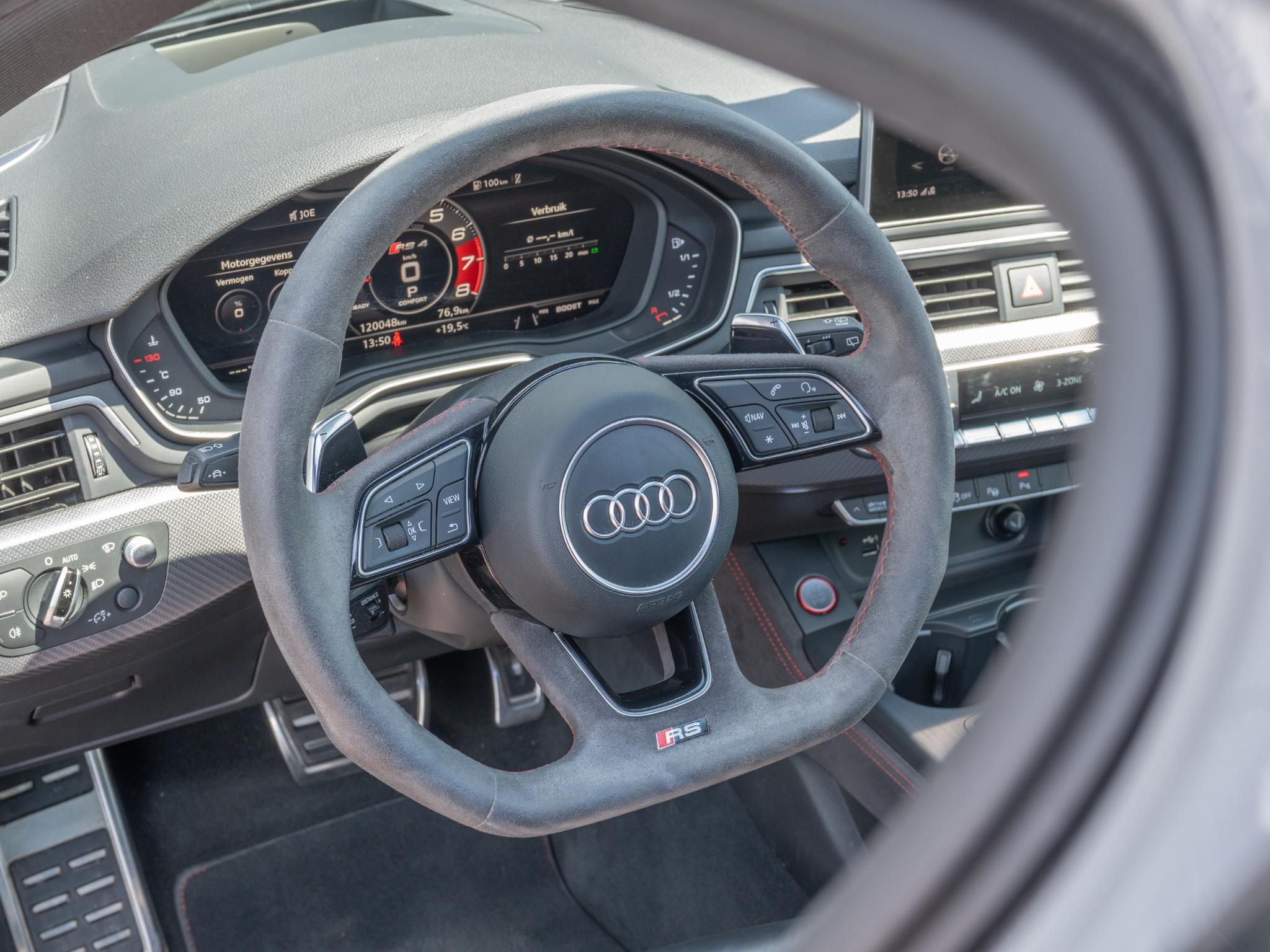 Foto van Audi RS 4 Avant