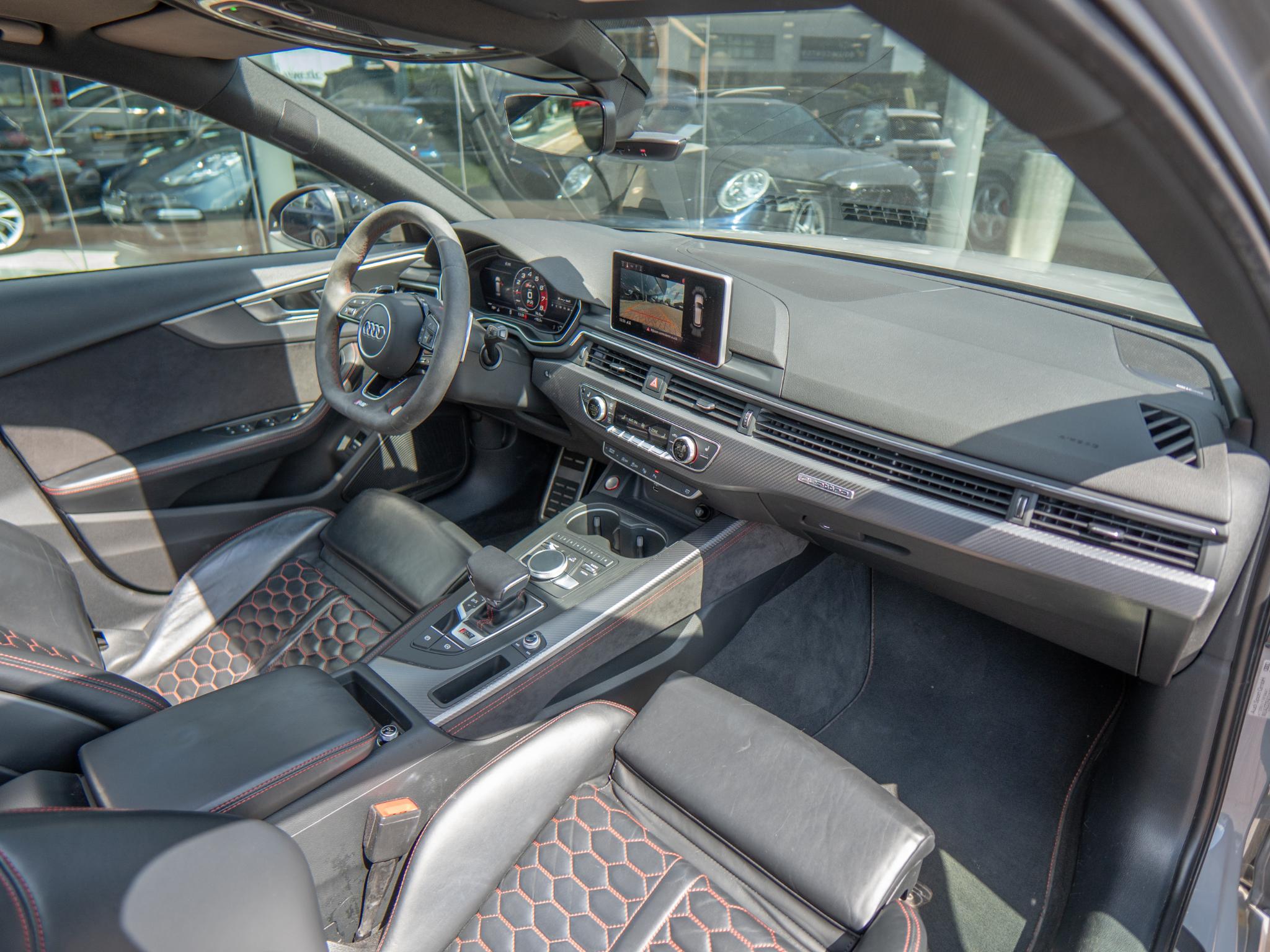 Foto van Audi RS 4 Avant