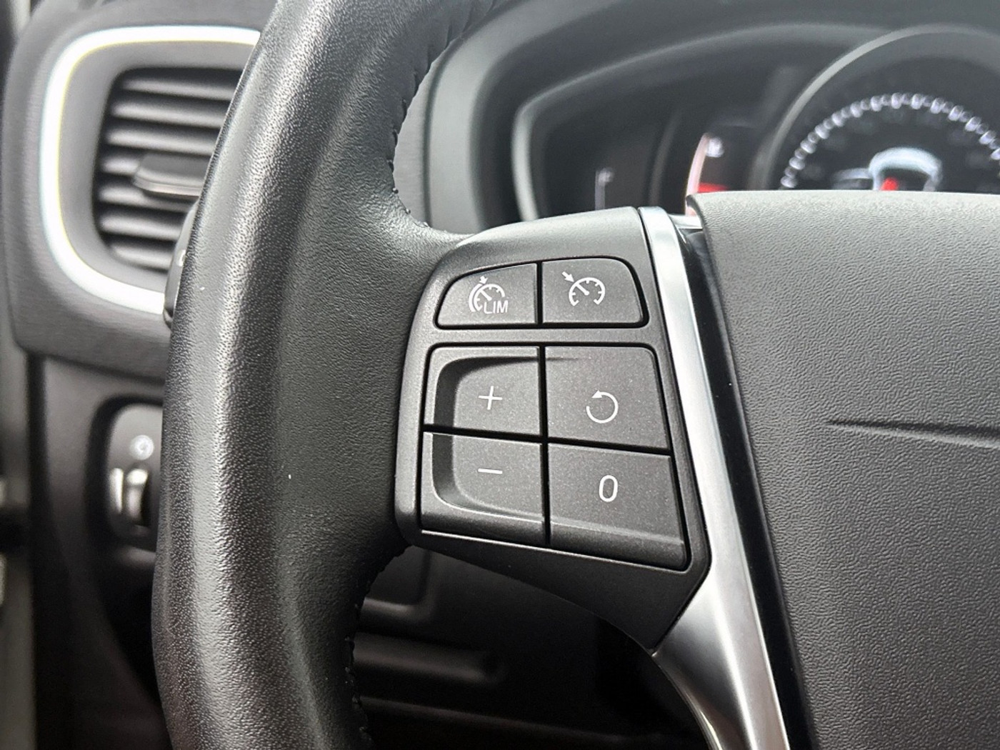 Foto van Volvo V40 Cross Country