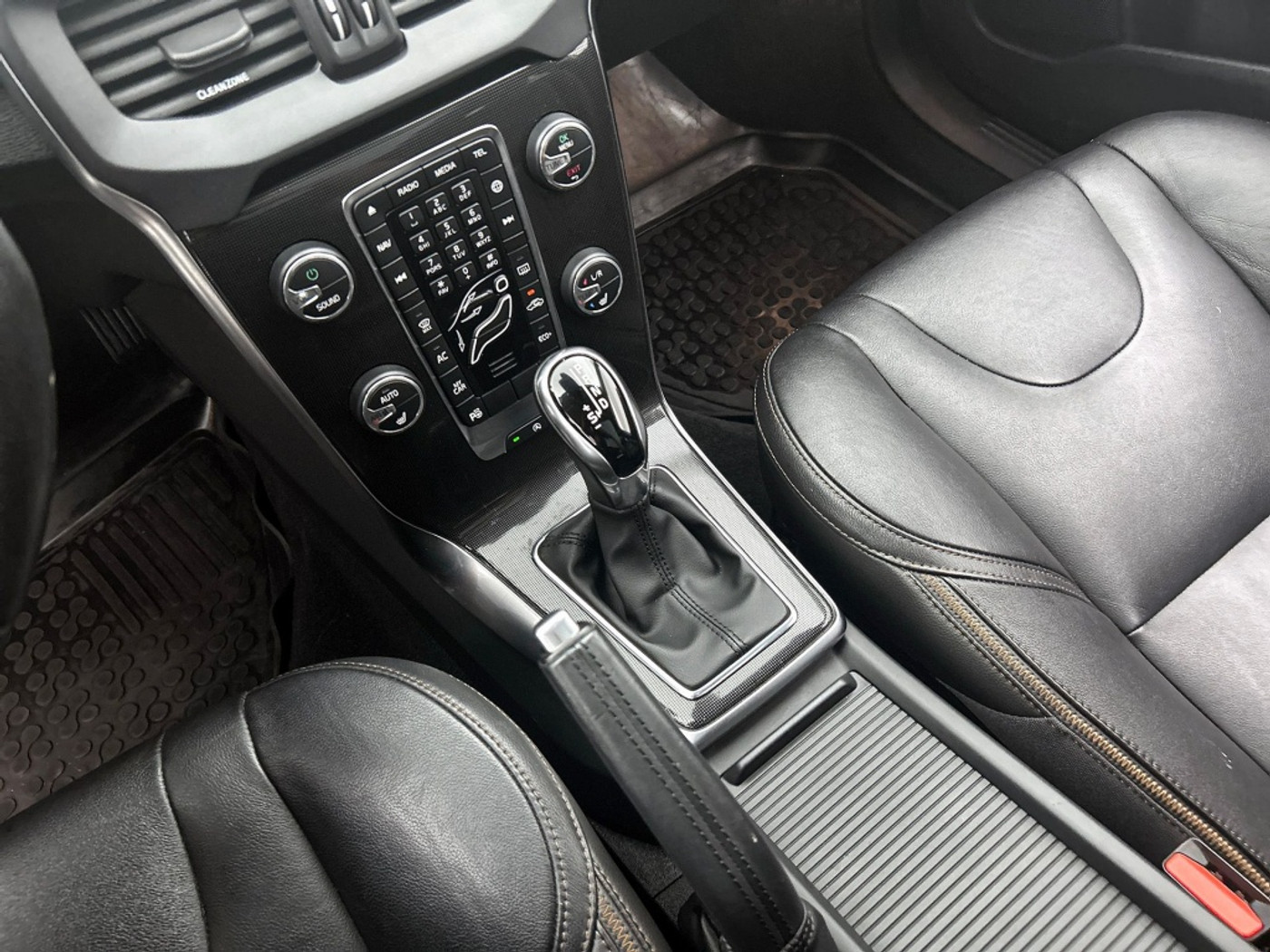 Foto van Volvo V40 Cross Country
