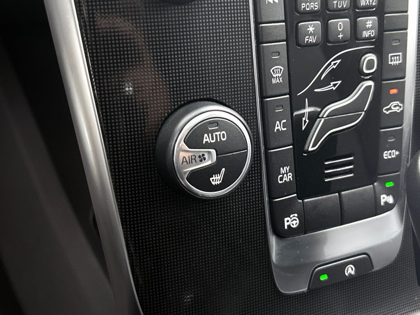 Foto van Volvo V40 Cross Country