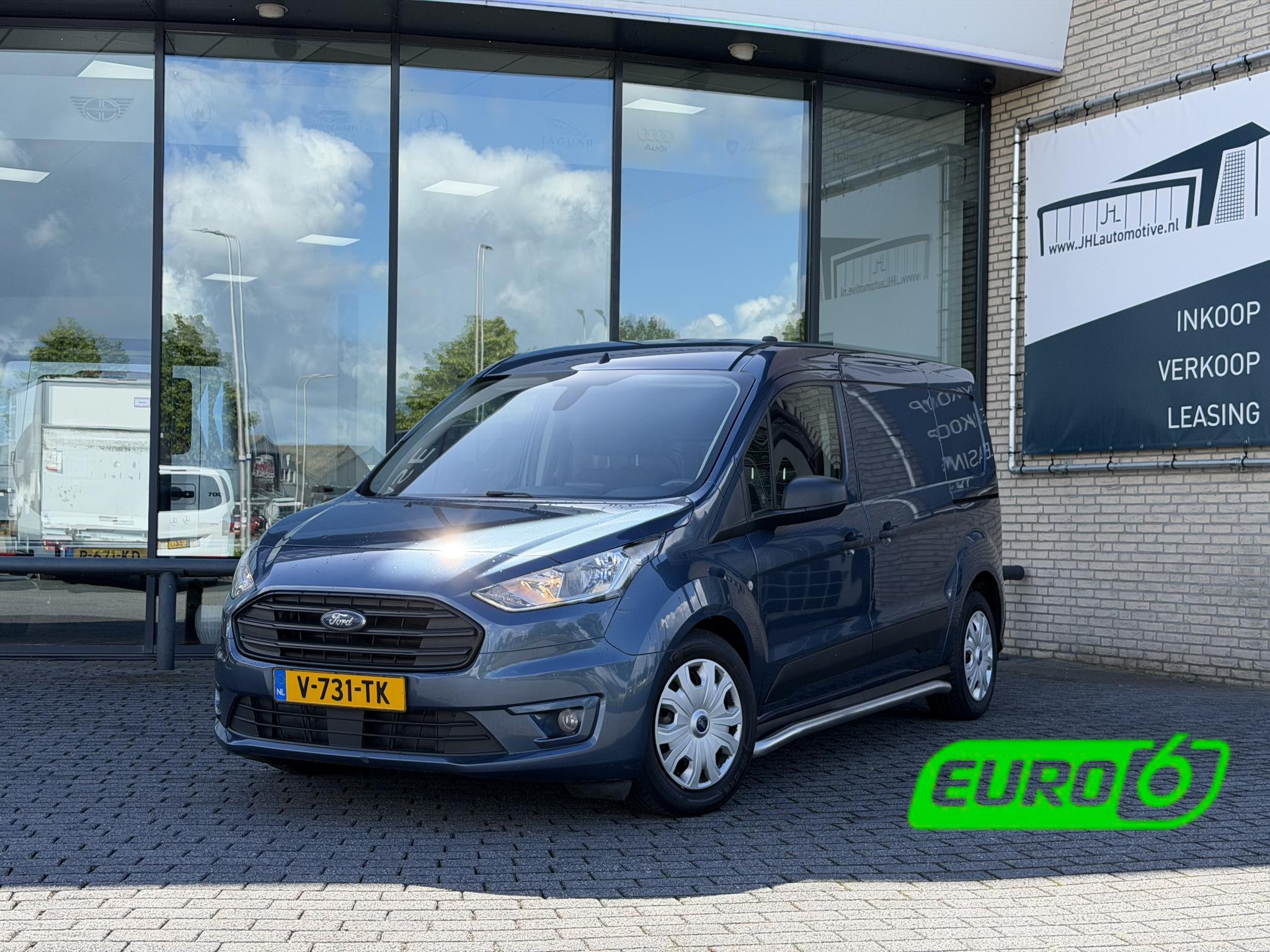 Ford Transit Connect 1.5 EcoBlue L2*2XSCHUIF*AUTO.M*CAM*HAAK*A/C*TEL* 2018 - voorkant