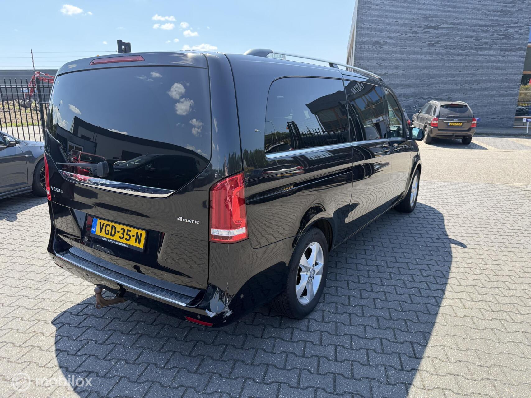 Foto van Mercedes-Benz V-klasse
