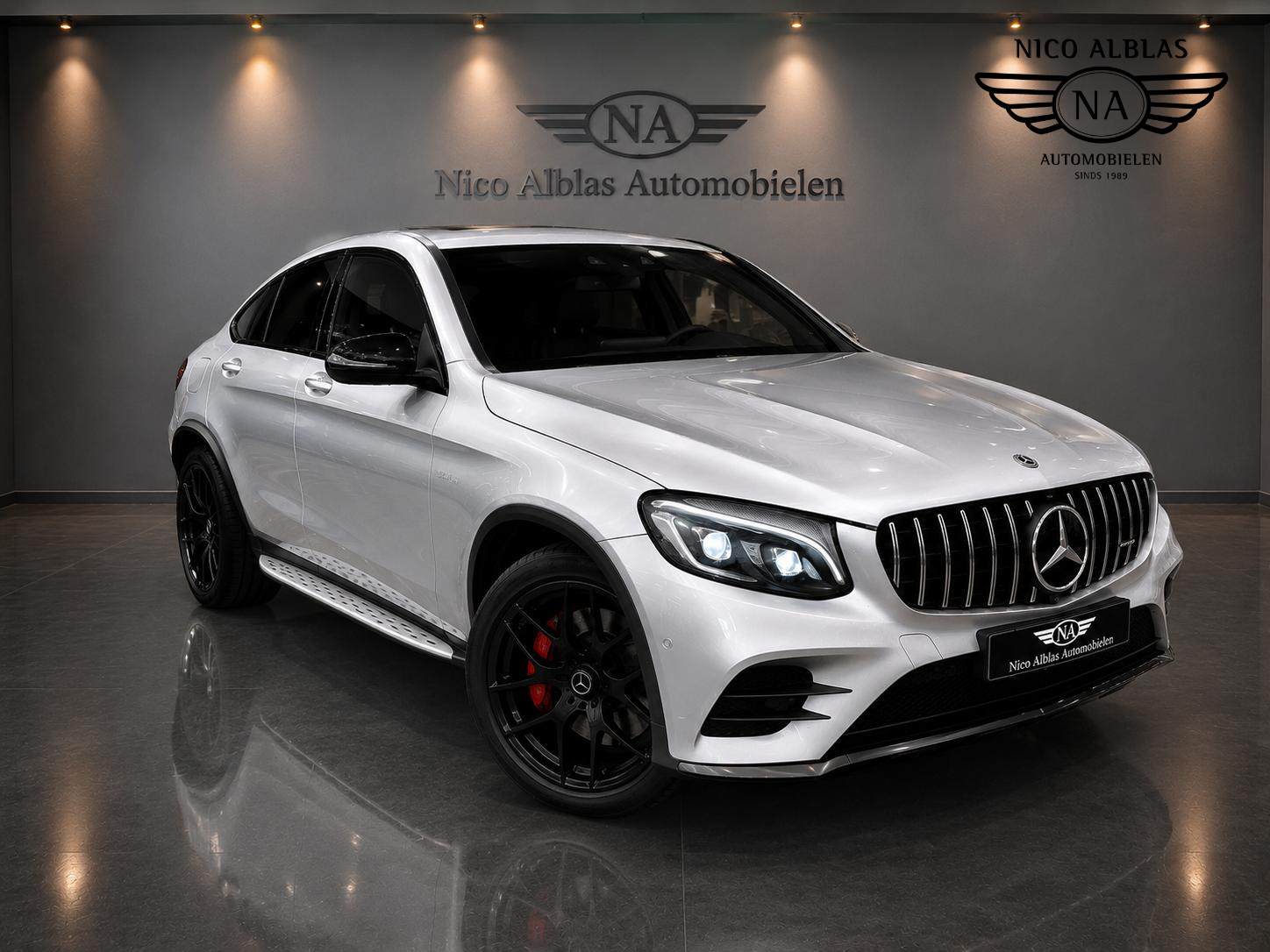 Mercedes-Benz GLC 250 4Matic 250 4MATIC AMG Line 2017 - voorkant