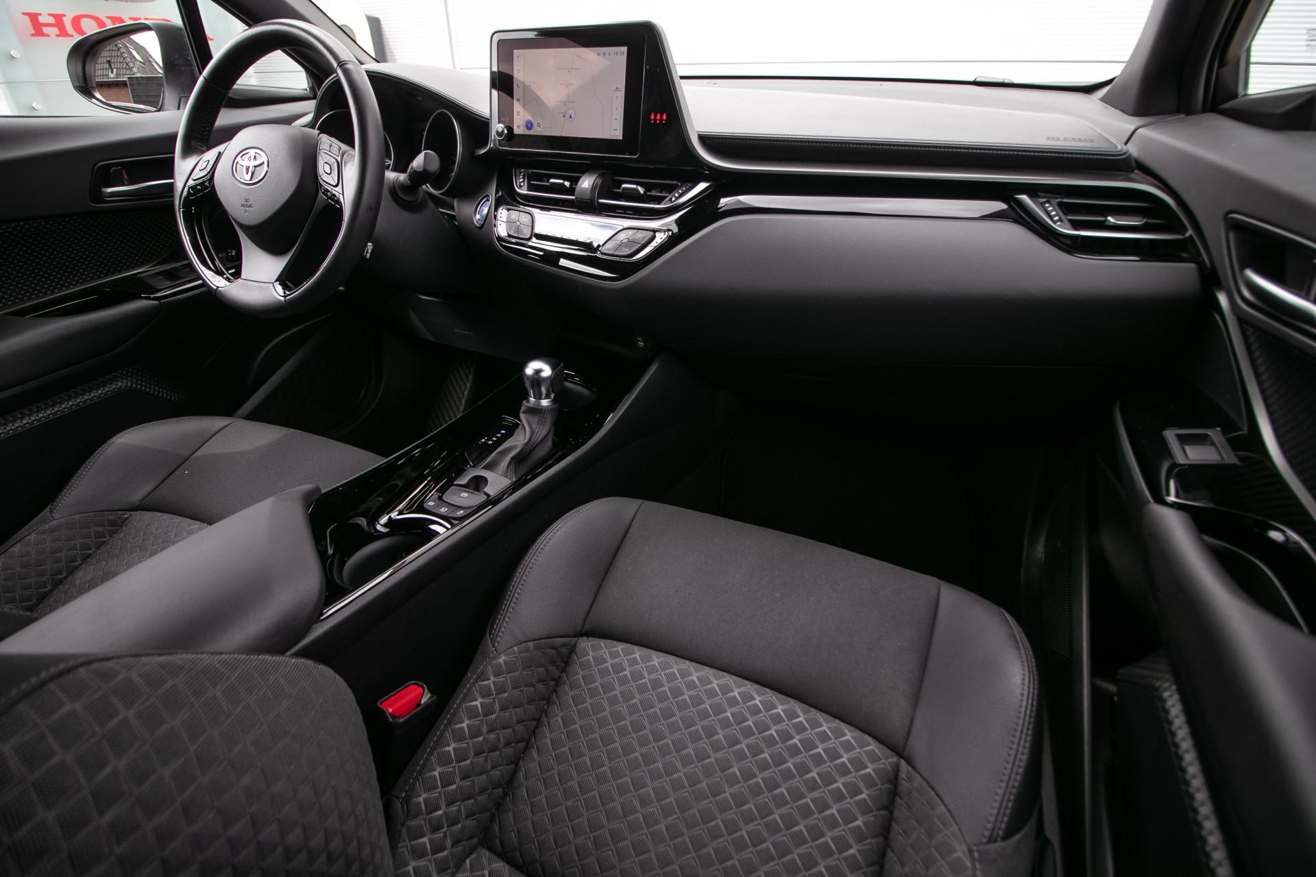 Foto van Toyota C-hr