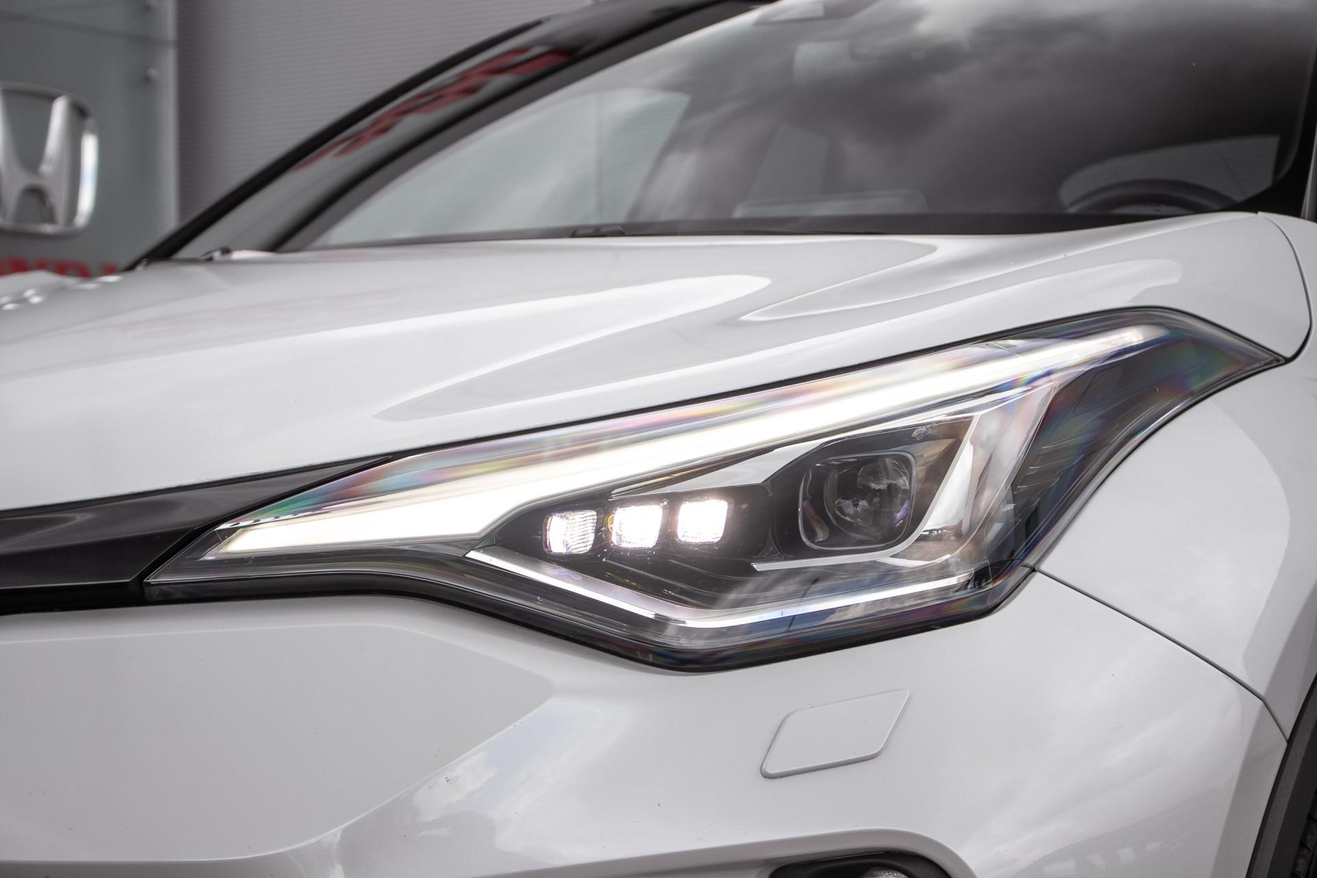 Foto van Toyota C-hr