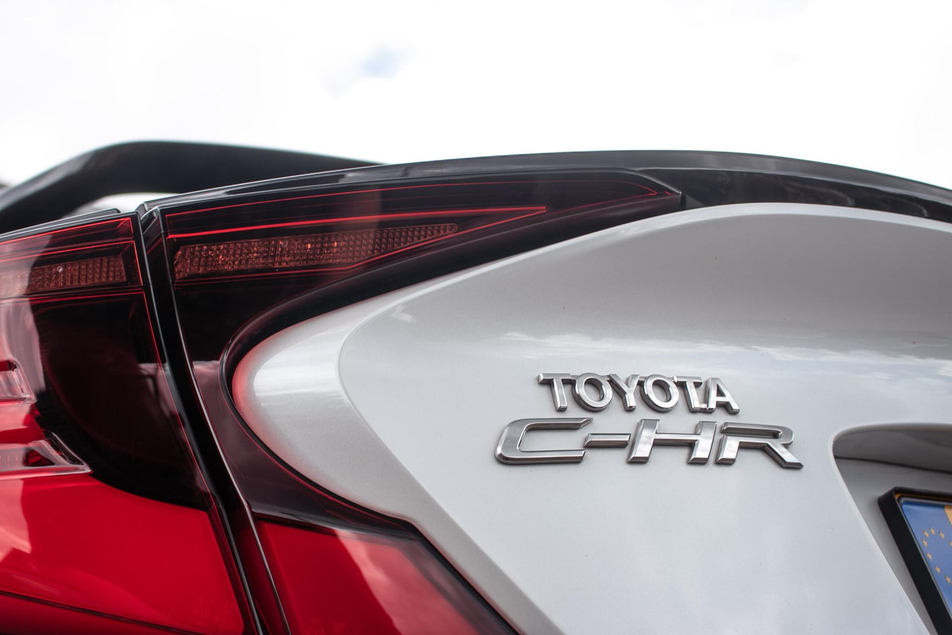 Foto van Toyota C-hr
