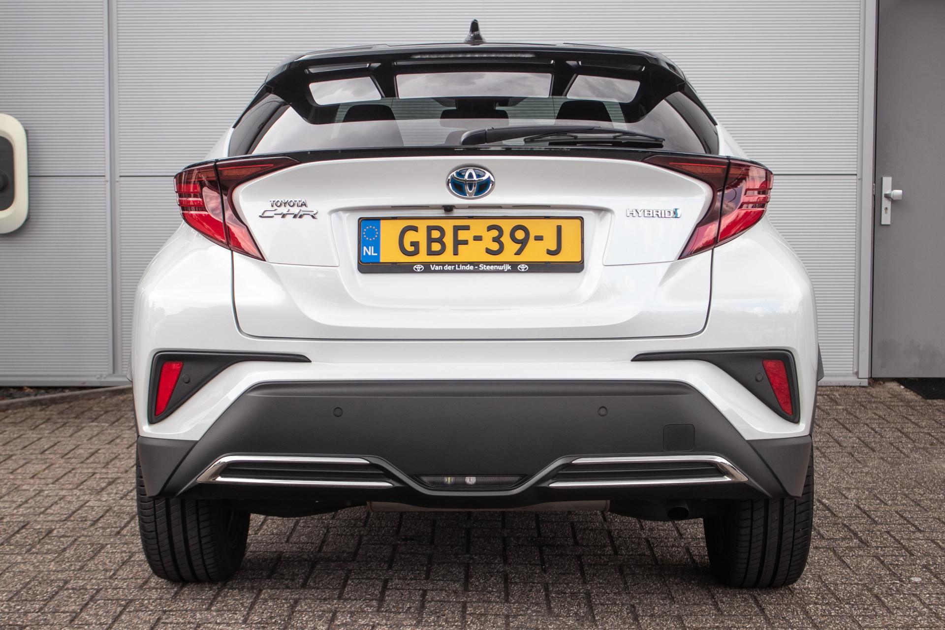 Foto van Toyota C-hr