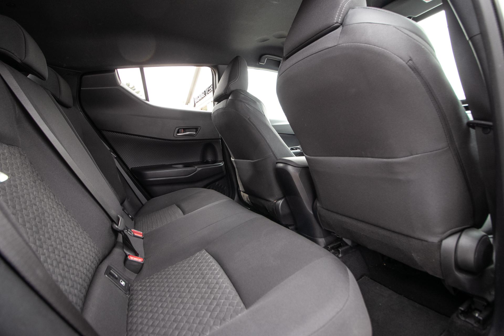 Foto van Toyota C-hr